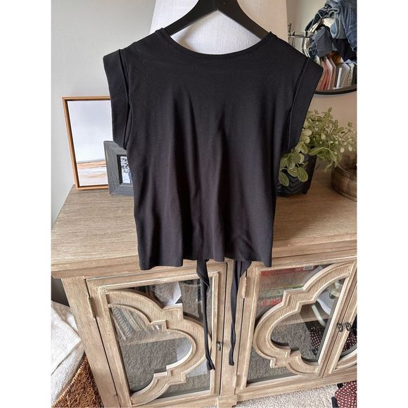 Vince Tops - Vince Women’s Black Short Sleeve Tie Back Blouse Size Xsmall